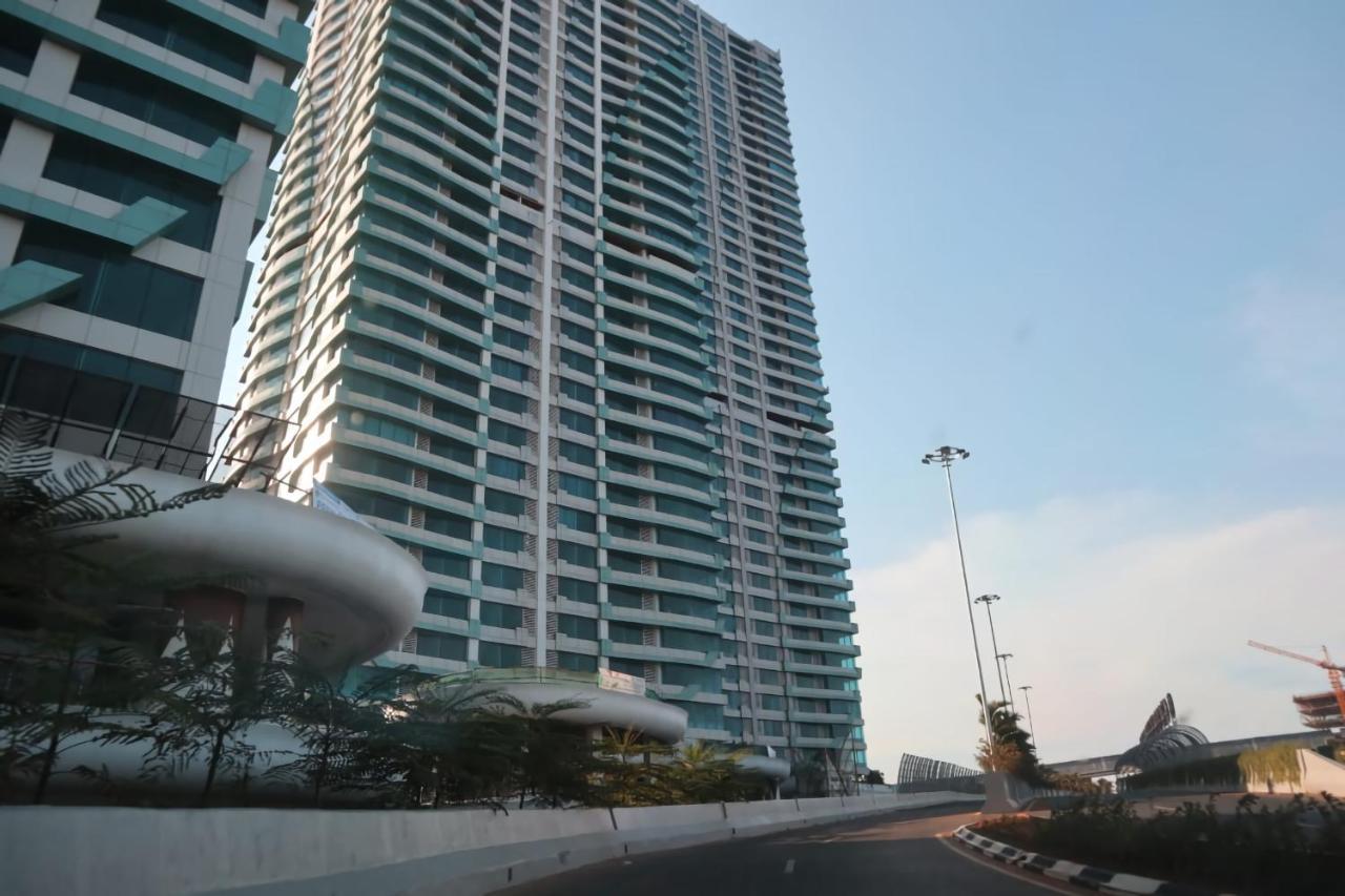 Apartemen Grand Kamala Lagoon Studio By Bonzela Property เบกาซิ ภายนอก รูปภาพ
